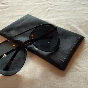 Quay Australia Vivienne Black Aviator sunglasses
